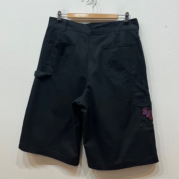 SPOC STORE 버뮤다 카펜터 쇼츠 반바지