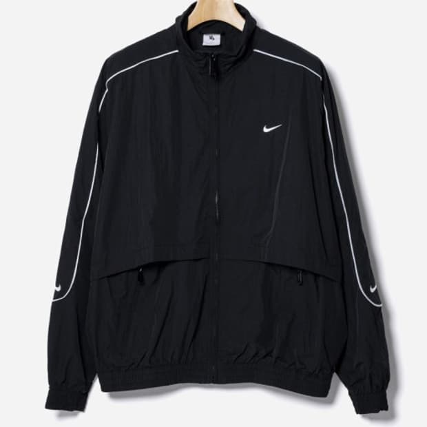 나이키 솔로 스우시 바람막이