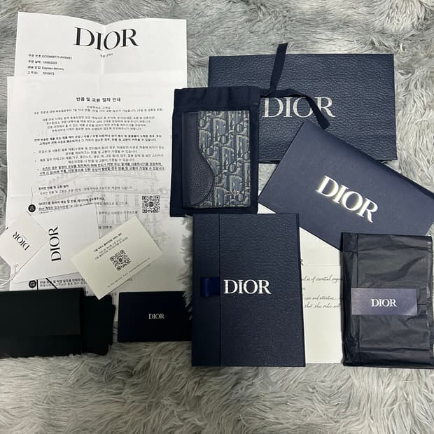 [25/6월] 디올 신형 새들 오거나이저 카드지갑 자카드블루