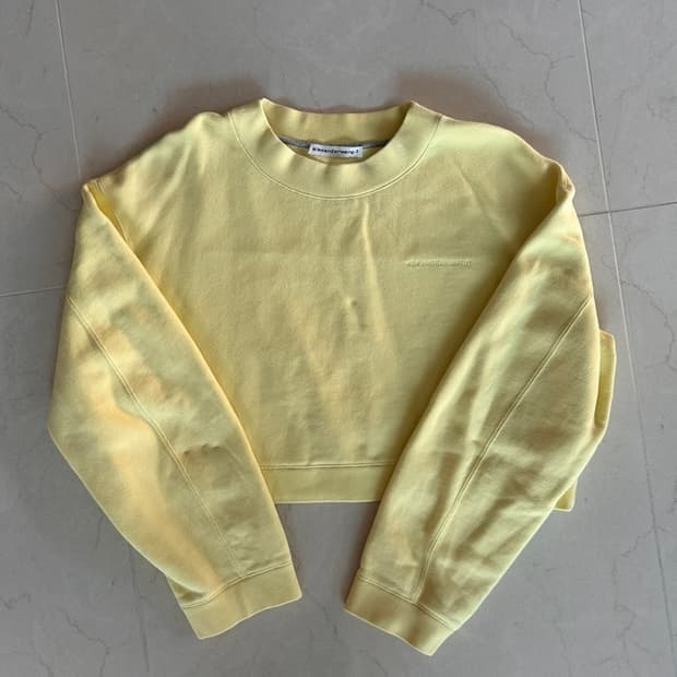 T by Alexander Wang 크롭 코튼맨투맨 레몬 (제니착용)