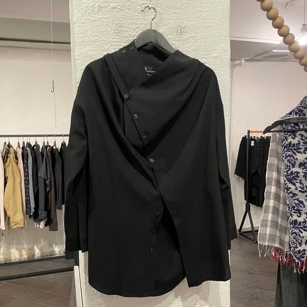 요지야마모토 드레이핑 셔츠