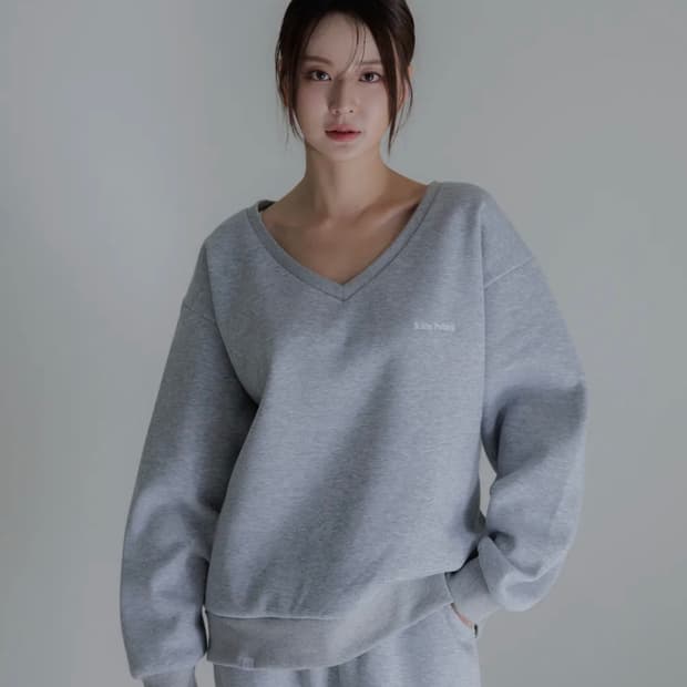 키티포터리 브이넥 오버핏 스웻 멜란지그레이 무신사