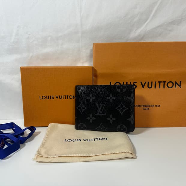 루이비통 이클립스 멀티플 반지갑 (OS)