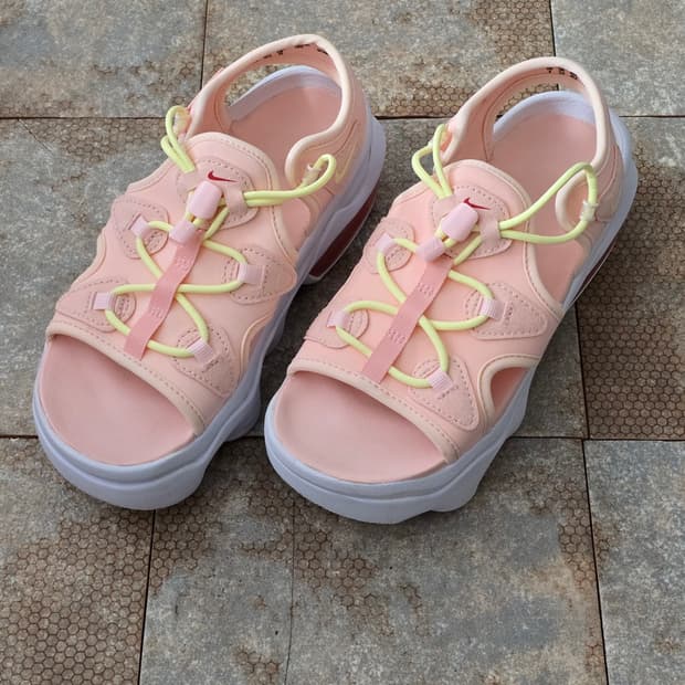 (230)나이키 에어맥스 코코 핑크 샌들