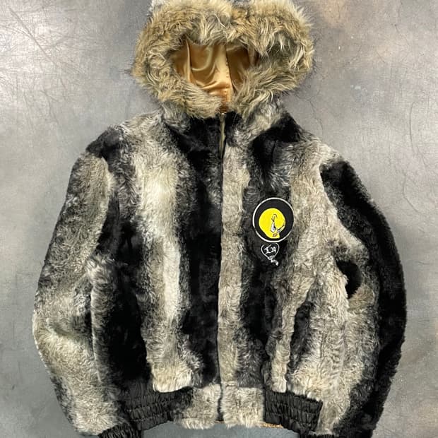 Lot29 트위티 리버시블 크롭 퍼 후드 자켓