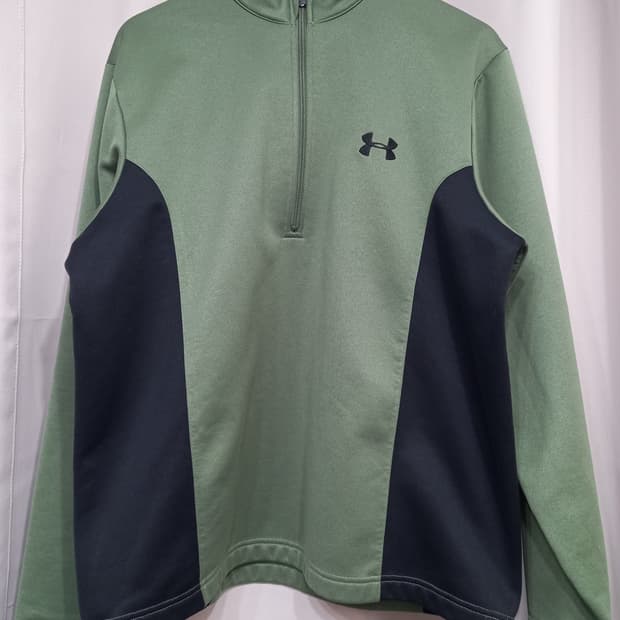 언더아머 긴팔 티셔츠