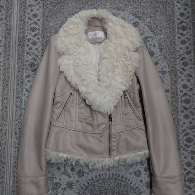 soup 퍼 무스탕 아이보리 자켓 66 (55까지)