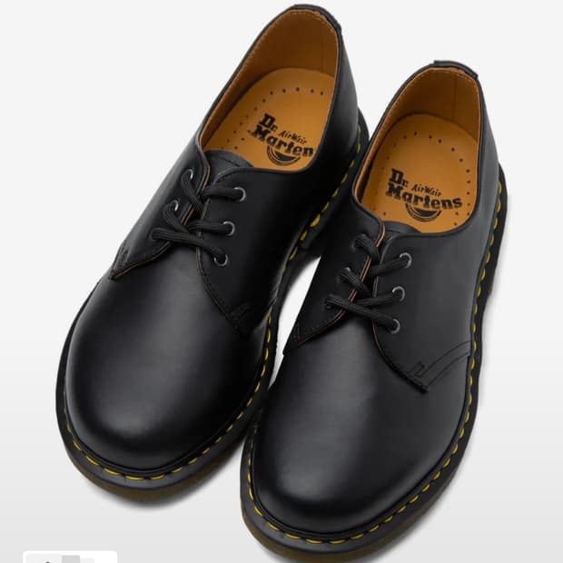 닥터마틴 1461 3홀 블랙 나파 230 (새상품)