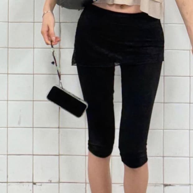 구해요) Capri Leggings Pants