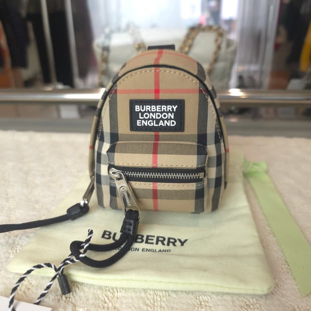 [정품/중고] 버버리 미니 백팩 키링 / 백참