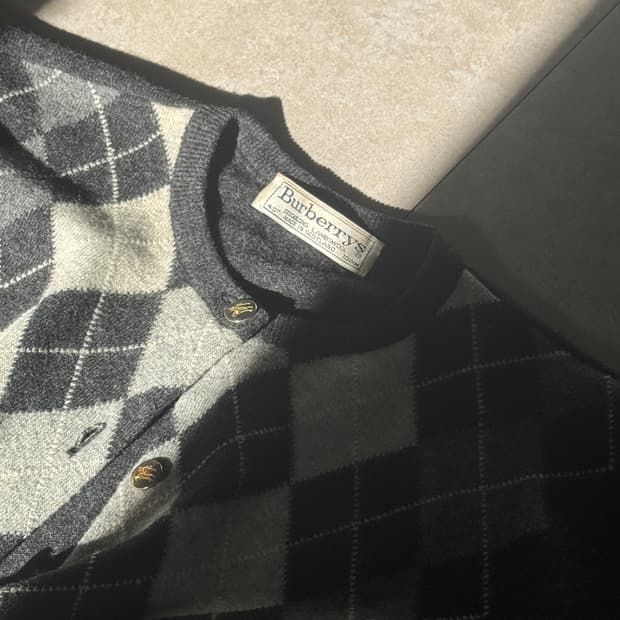 버버리 램스울 아가일 니트 가디건