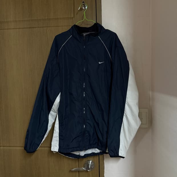 나이키 NIKE 빈티지 바람막이 105