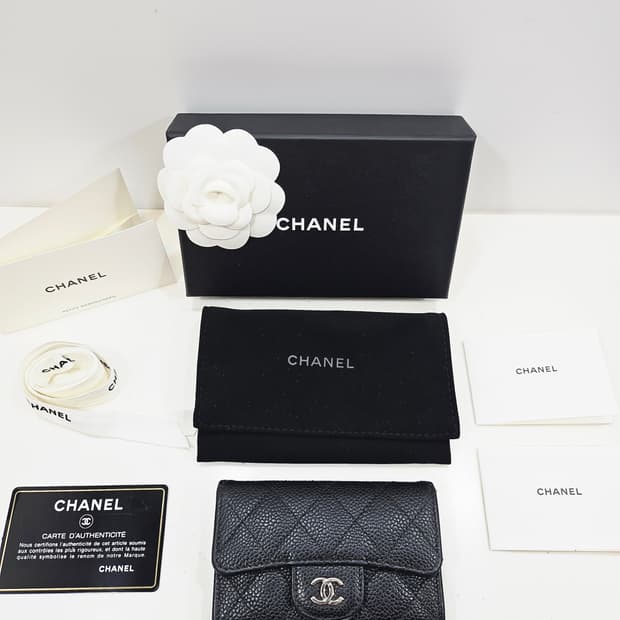 [정품] 샤넬 캐비어 클래식똑딱이 카드지갑