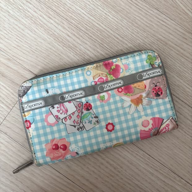 Lesportsac 깅엄 체크 지갑