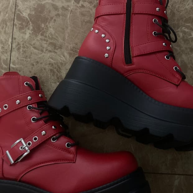 쉬인 레드 통굽 워커 부츠 40