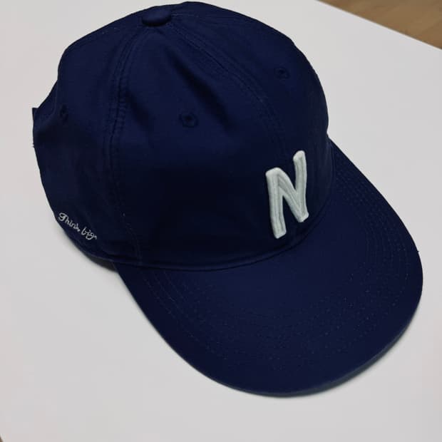 테프스토어즈 x 컬렉트피시스의 N 프렌치블루 볼캡