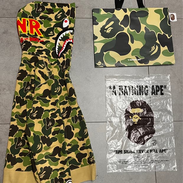 새상품급) 베이프 ABC 카모 녹계 샤크 후드집업