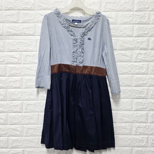 택포_ 버버리 런던 블루 라벨 스트라이프 원피스 M