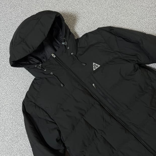 나이키 ACG 패딩 L