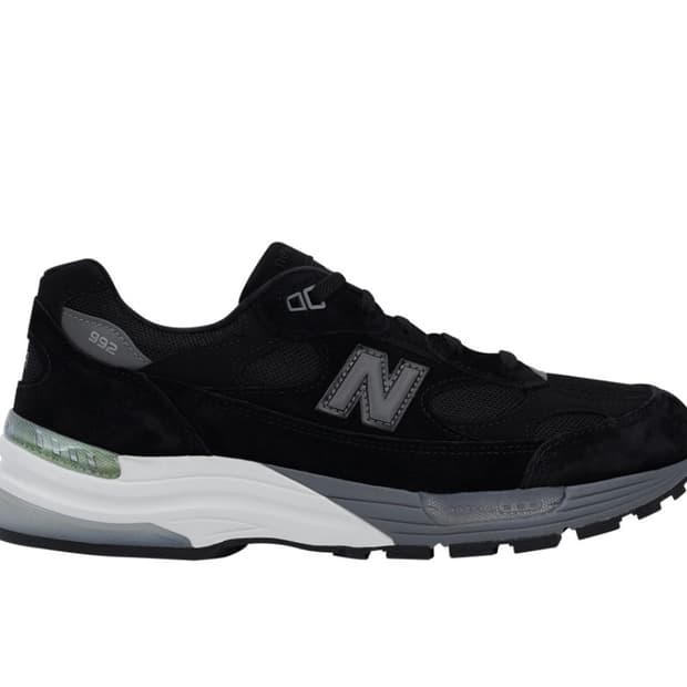 뉴발란스 992 블랙
