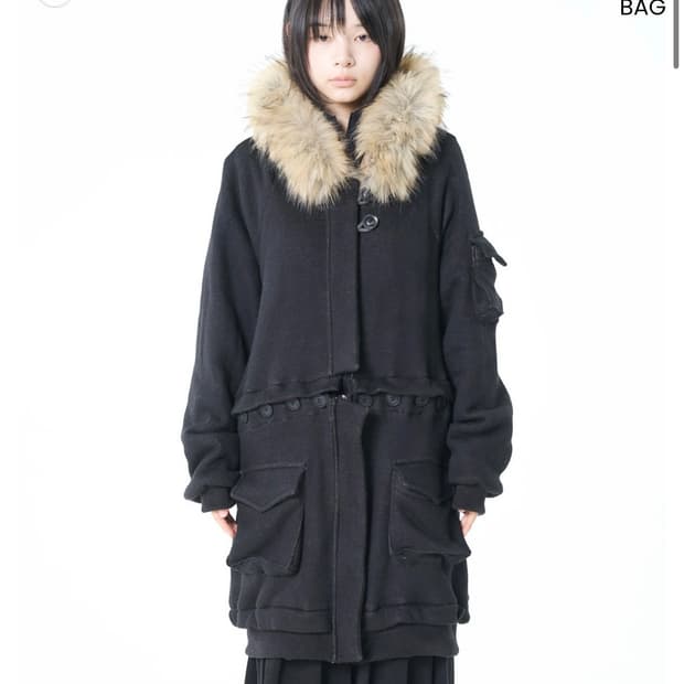 오스하이 투웨이 퍼 후드집업 블랙