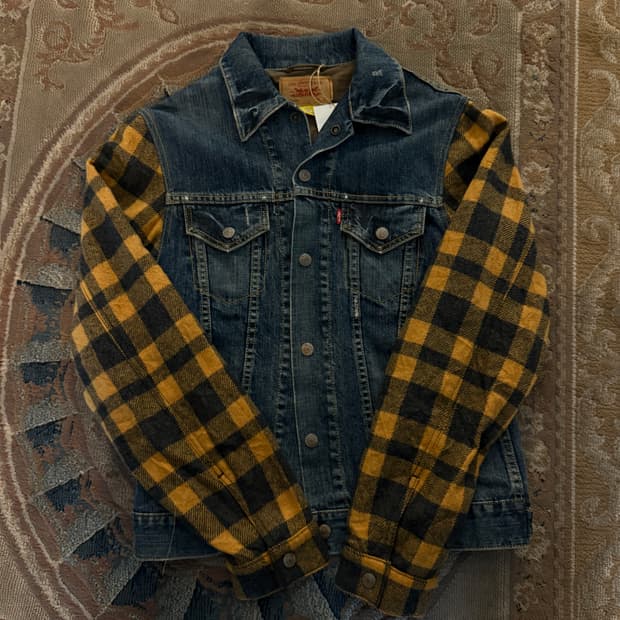 Levi’s Denim × Check Sleeve Jacket