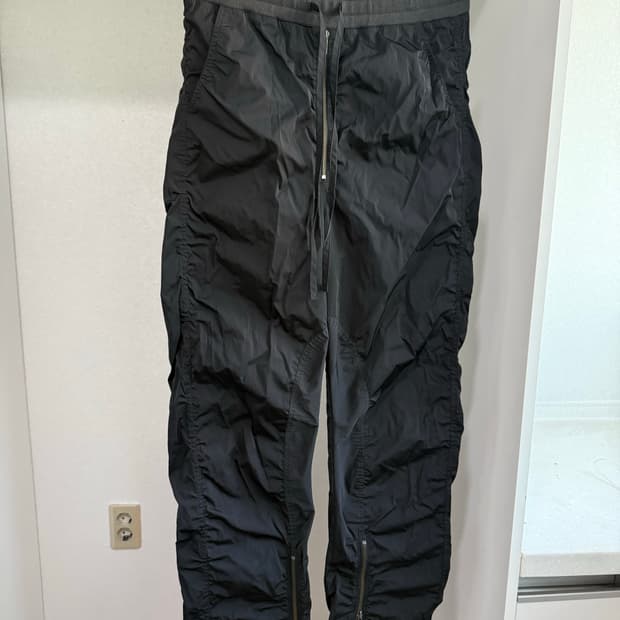 etce 나일론 팬츠 판매합니다