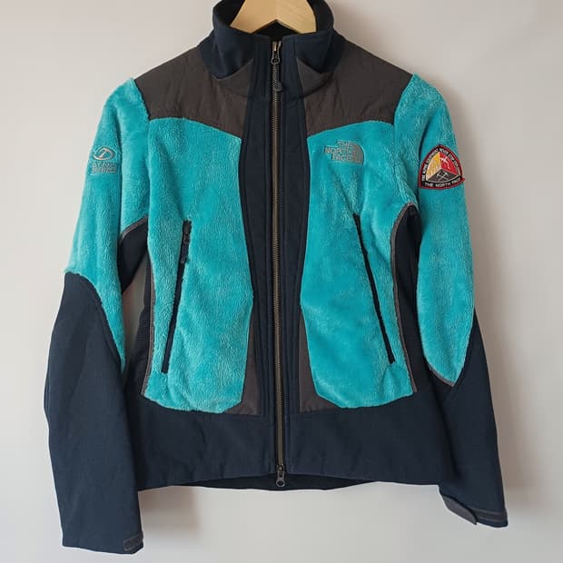 THE NORTH FACE · DYNO SERIES · TURQUOISE