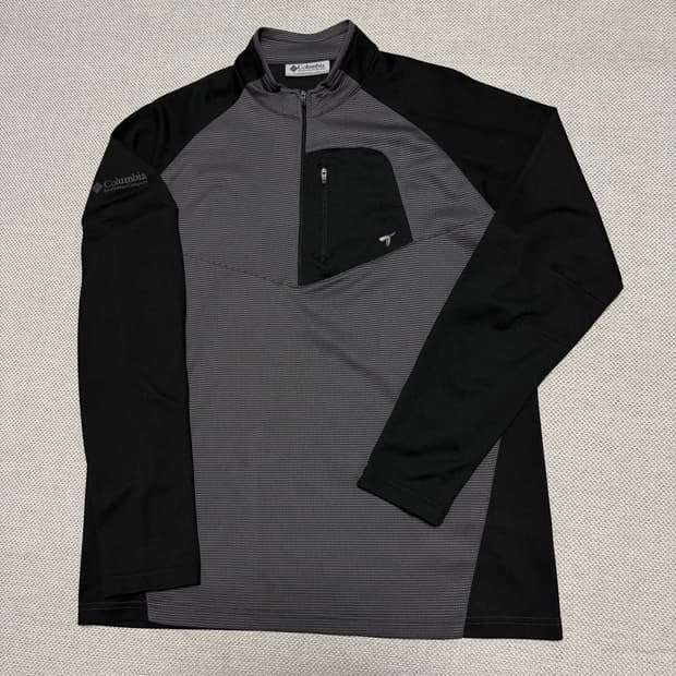 컬럼비아 티타늄 하프집업 탑