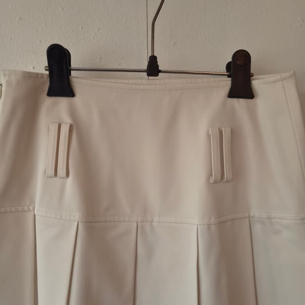 띠어리 여성 플리츠미디스커트 0사이즈