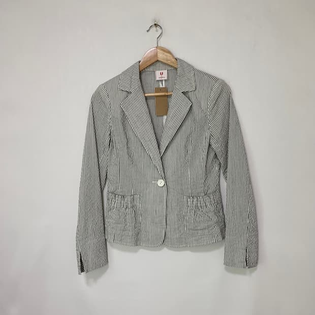 Ungaro 웅가로 스트라이프 린넨혼용 원버튼 슬림라인 여성 자켓