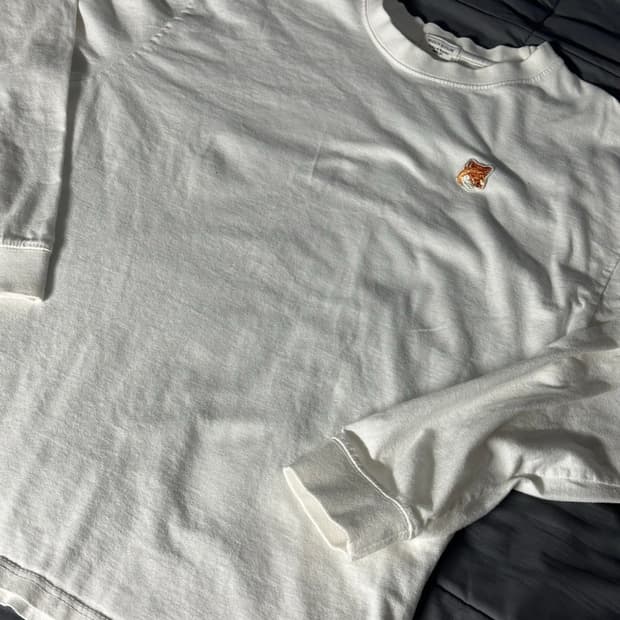 메종키츠네 롱슬리브 화이트