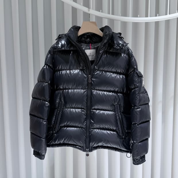 (A+/5) / 몽클레어 유광 블랙 마야 패딩