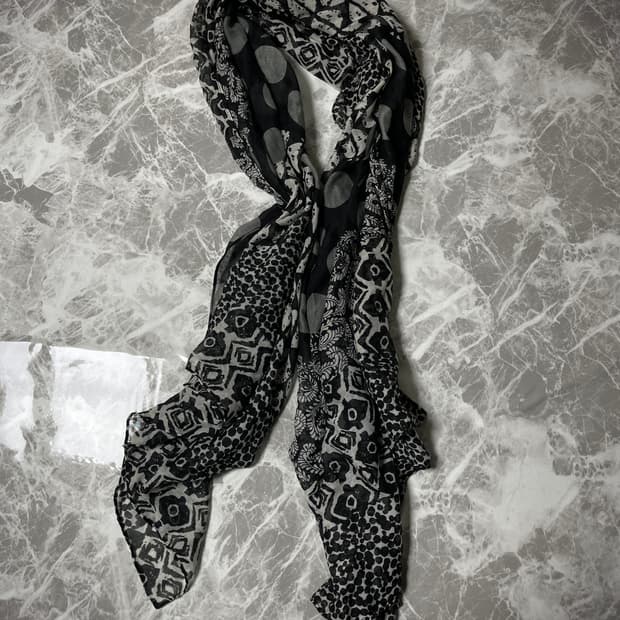 (Japanese vintage)gothic scarf muffler