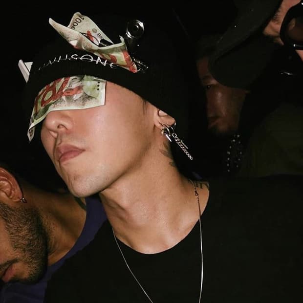 피스마이너스원 코튼 반팔 블랙