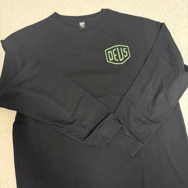 데우스 롱슬리브 더현대서울 익스클루시브 xxl 2xl