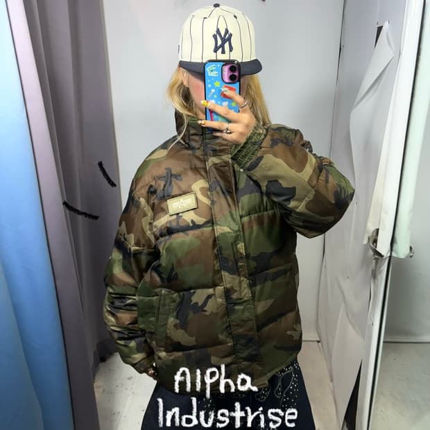 알파인더스트리 카모 패딩