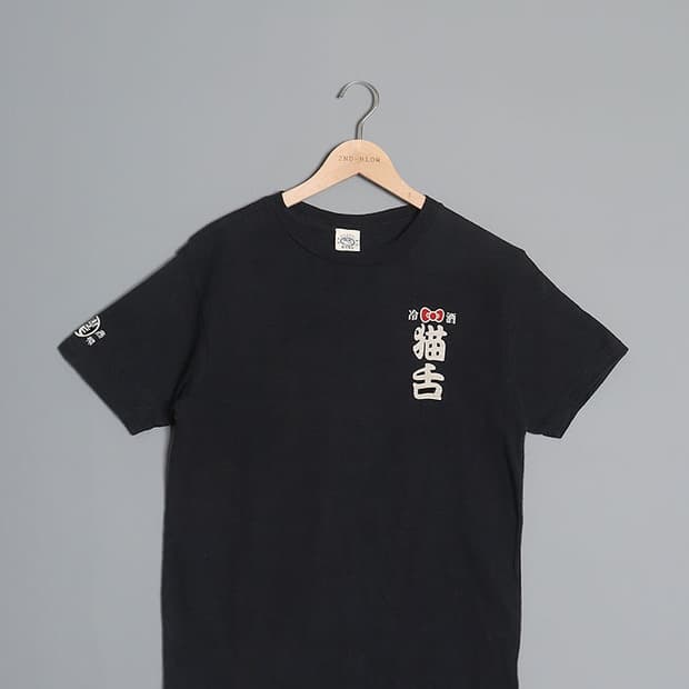 Japan Kitty Print T-Shirts
