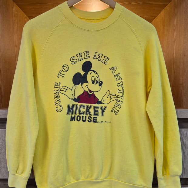 70's VINTAGE MICKEY MOUSE SWEATSHIRT
