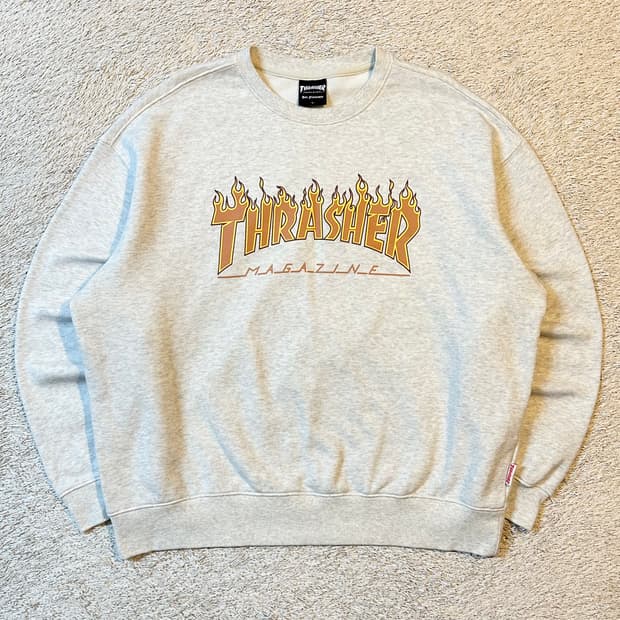 트레셔 THRASHER 플레임 로고 맨투맨 오트밀