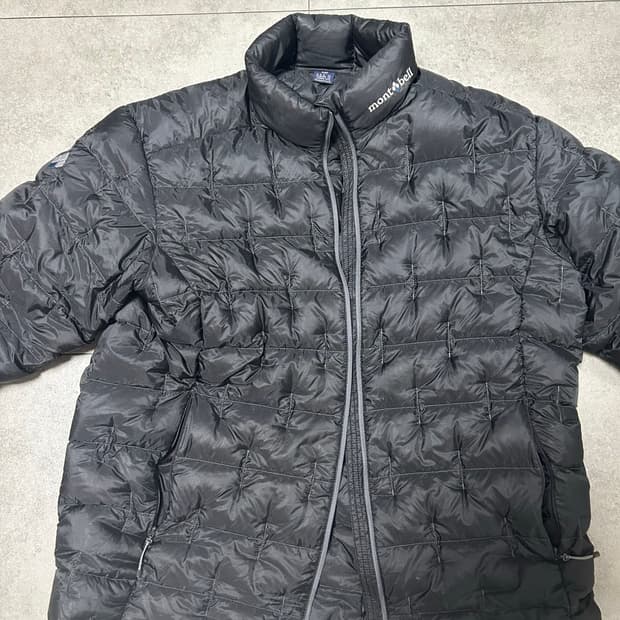 몽벨 플라즈마 온 에어 경량패딩