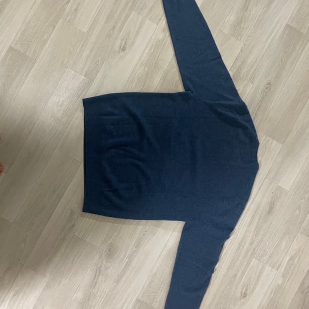 유니클로 캐시미어 니트 64블루 L사이즈