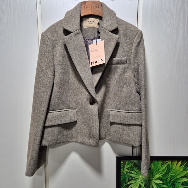 (타임세일)(새상품)NAIN 헤링본 크롭 자켓