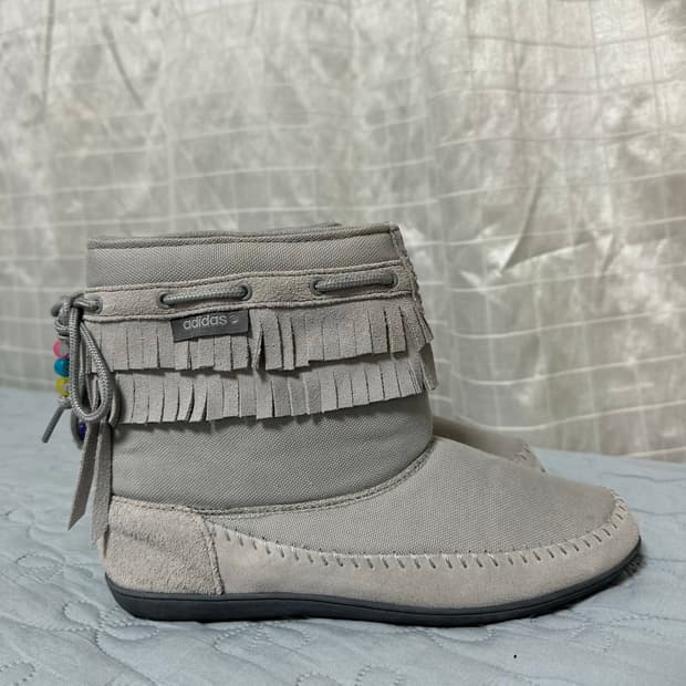 아디다스 adidas 빈티지 프릴 비즈 부츠