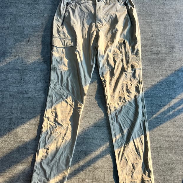 노스페이스 올드스쿨아메카지 혁오풍 사이드로고 카고팬츠