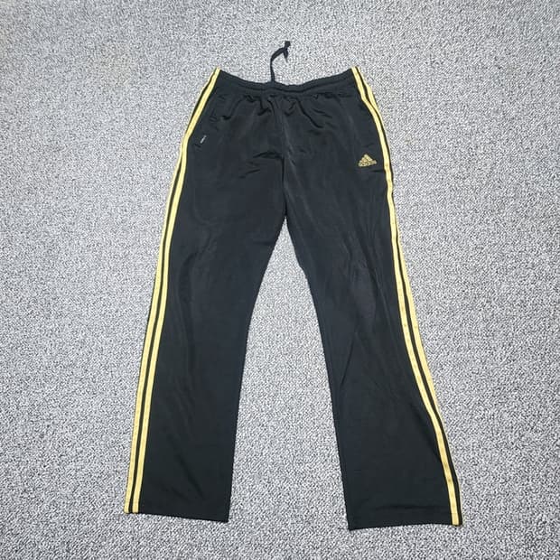 [105] 아디다스 트랙팬츠 (2806)
