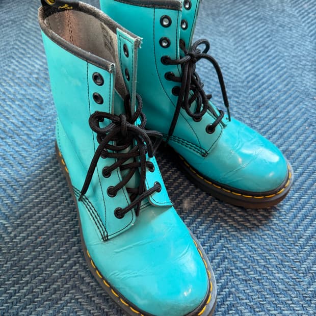 닥터마틴 240-245 / Uk5