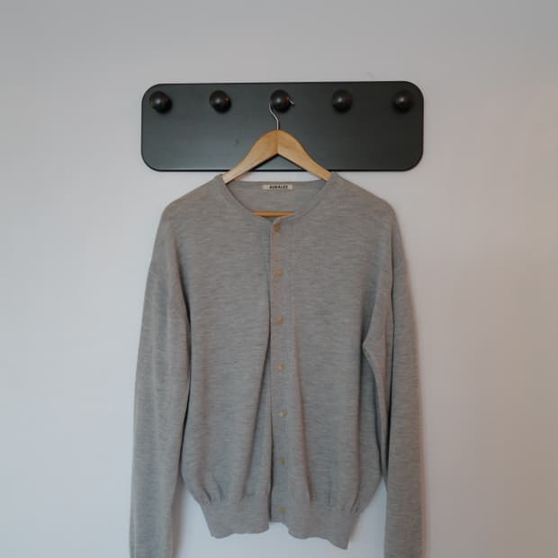 (AURALEE)캐시미어 하드 트위스트 니트 가디건