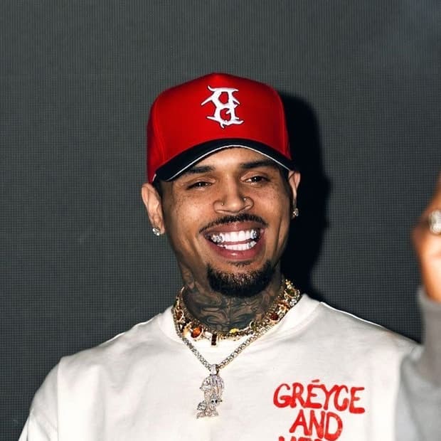 크리스브라운 KILL THE HYPE 킬더하입 업사이드다운 보스턴 스냅백