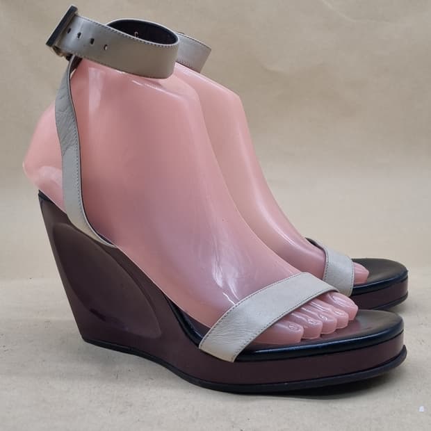 구찌 여성웨지힐 230 굽10